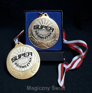 Medal- Super Dziewczyna